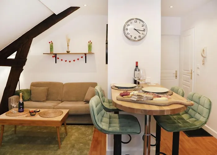 Rooftop - Cosy Flat Centre Senlis