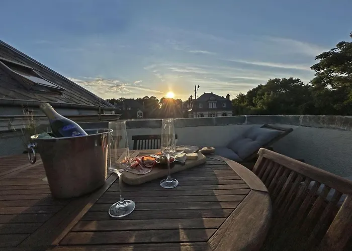 Rooftop - Cosy Flat Centre Senlis